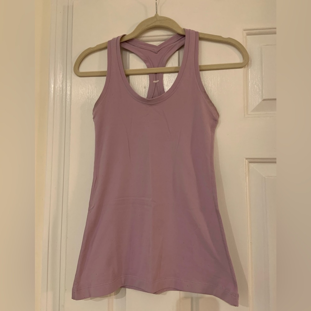 Lululemon Nulu tank